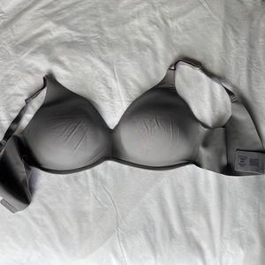 SOMA Vanishing wireless bra 40 C dark gray